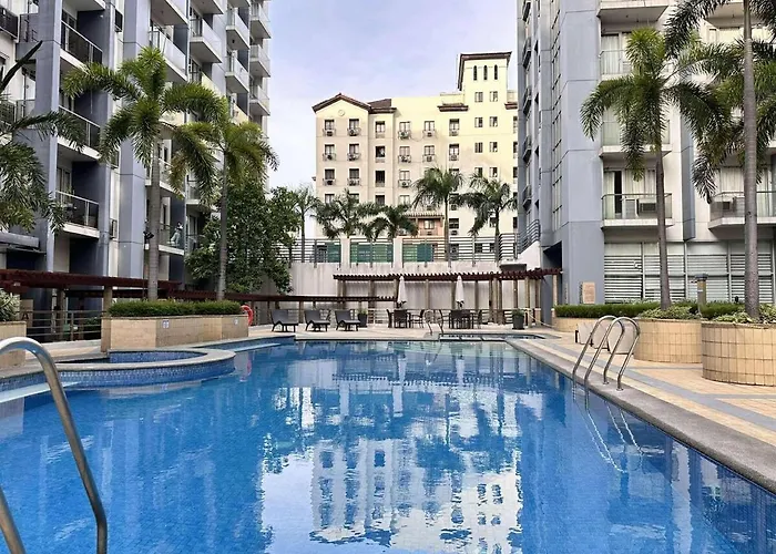 Naia 1br One Palm Tree Newport Balcony